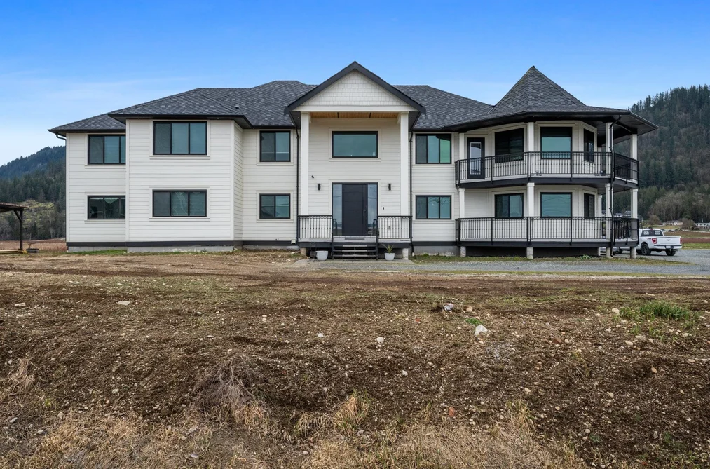 House for sale at 5390 Beharrell Road Abbotsford British Columbia - MLS: R3096822