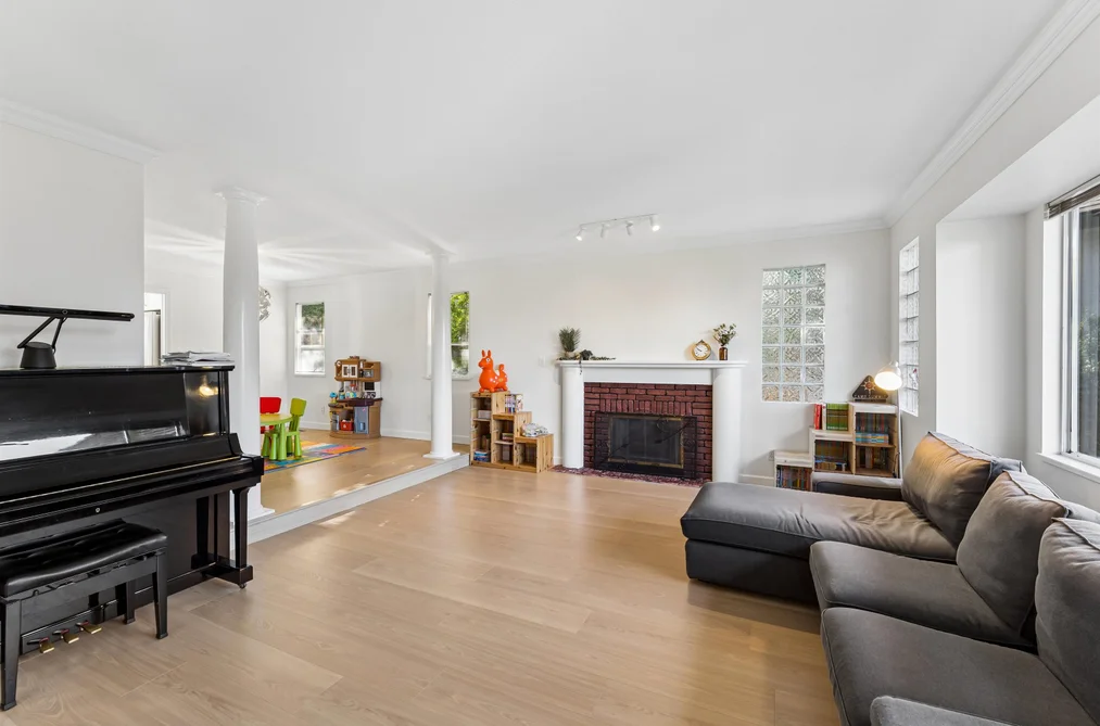 5399 WESTHAVEN WYND, West Vancouver BC V7W 3E8, West Vancouver BC — Residential for Sale - Photo 3