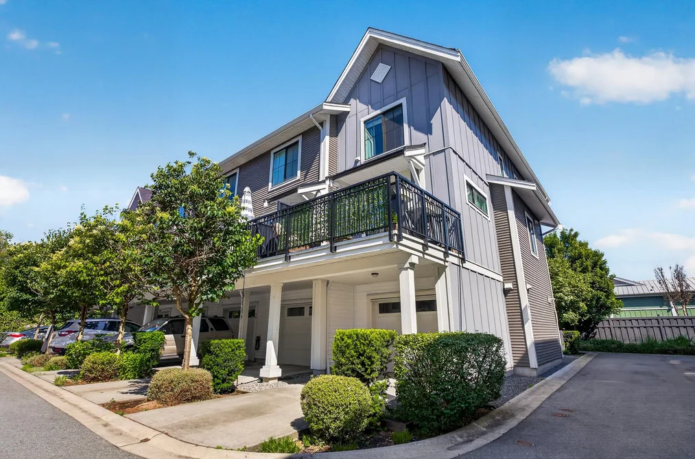 54 5945 176A STREET, Surrey BC V3S 0A2, Surrey BC — Residential for Sale - Photo 2