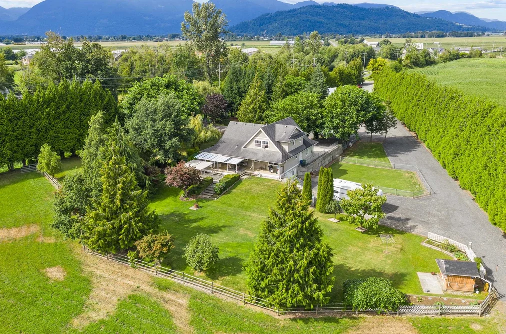 House for sale at 5400 Spurline Road Sardis - Greendale British Columbia - MLS: R3106656
