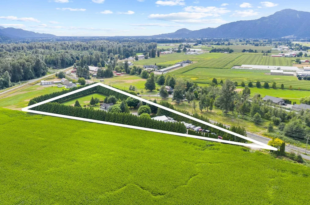 5400 SPURLINE ROAD, Sardis - Greendale BC V2R 4B4, Sardis - Greendale BC — Residential for Sale - Photo 3
