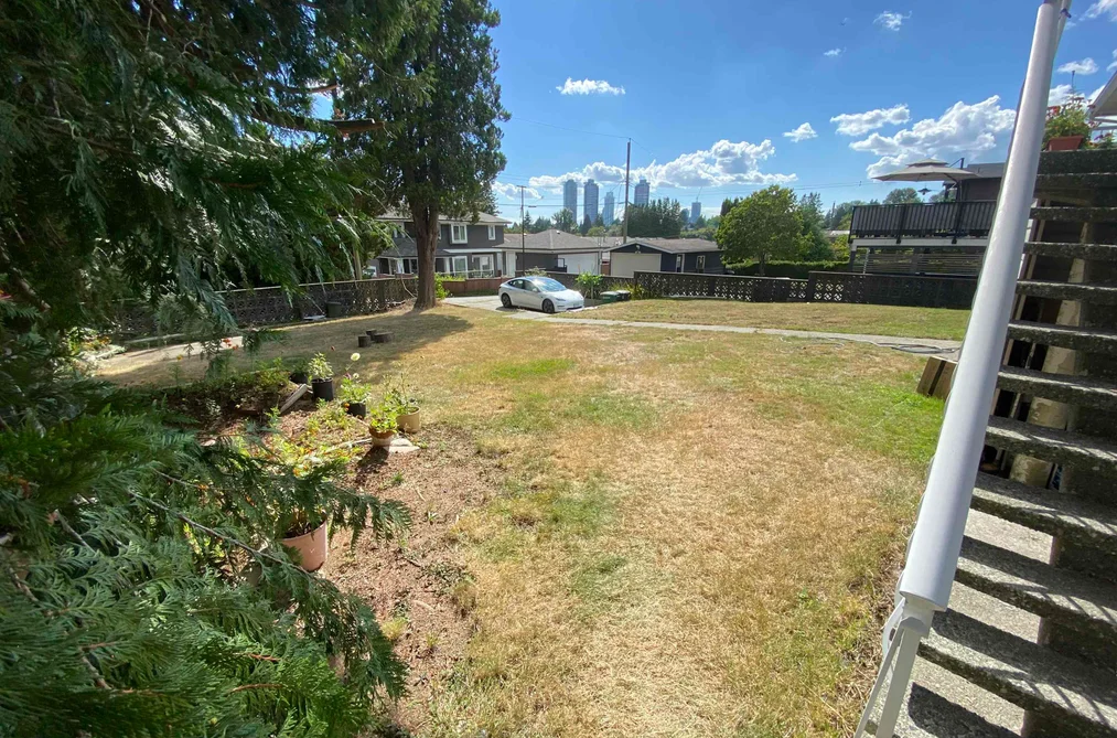 5410 PARKER STREET, Burnaby BC V5B 1Z7, Burnaby BC — Residential for Sale - Photo 2