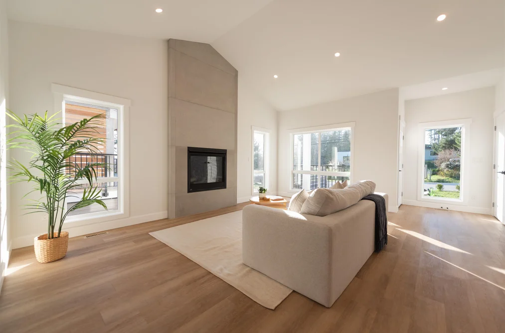 5416 MILLS ROAD, Sechelt BC V7Z 0M3, Sechelt BC — Residential for Sale - Photo 4