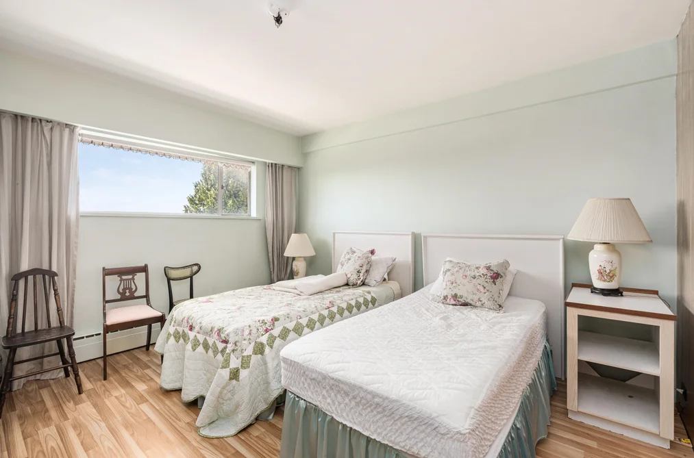 5426 CLINTON STREET, Burnaby BC V5J 2L8, Burnaby BC — Residential for Sale — Photo 13 of 33