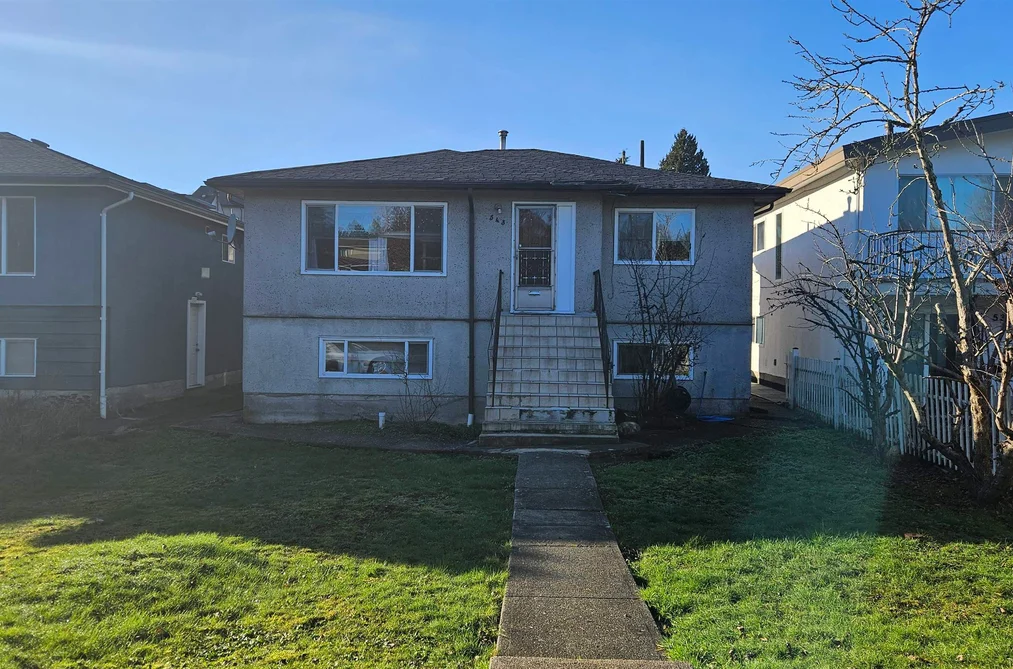 543 RUPERT STREET, Vancouver BC V5K 4K6, Vancouver BC — Residential for Sale - Photo 2