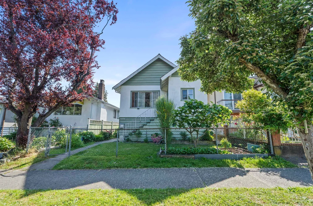 5434 KILLARNEY STREET, Vancouver BC V5R 3W2, Vancouver BC — Residential for Sale - Photo 2