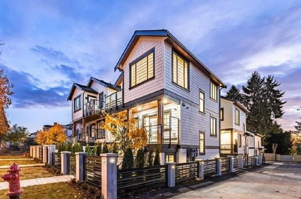 Townhouse for sale at 5439-5455 Killarney Street Vancouver British Columbia - MLS: R3113488