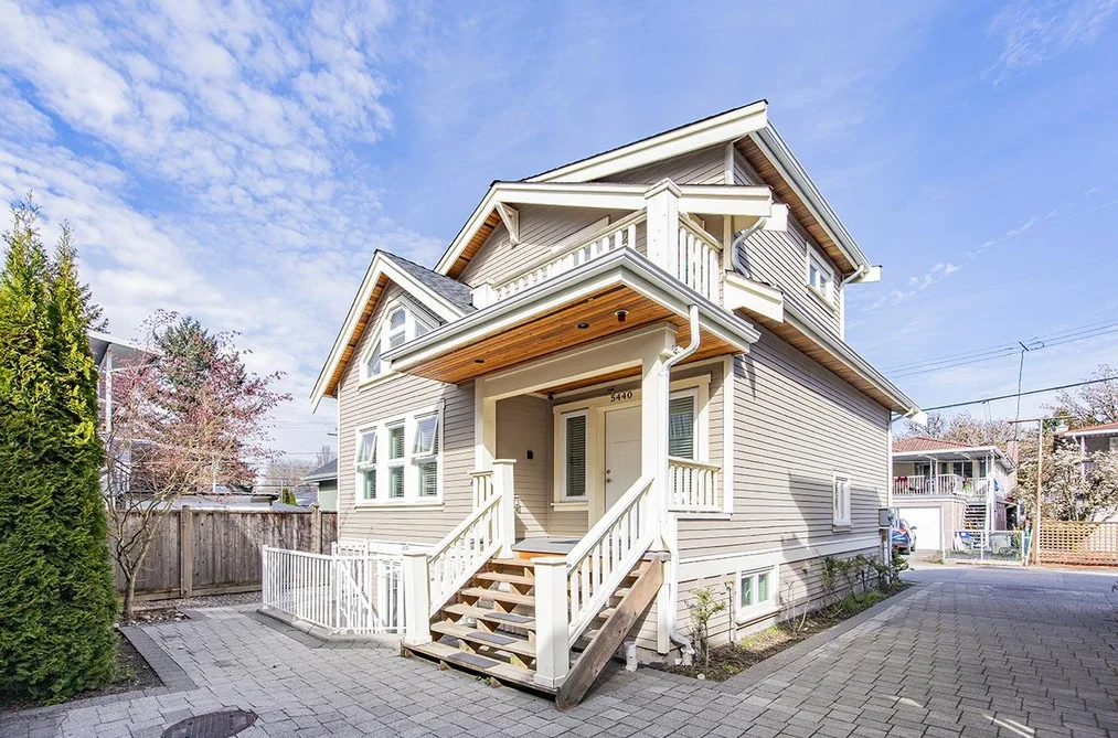 Half Duplex for sale at 5440 Rhodes Street Vancouver British Columbia - MLS: R3119249