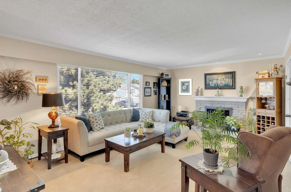5444 45 AVENUE, Delta BC V4K 1L4, Delta BC — Residential for Sale - Photo 2