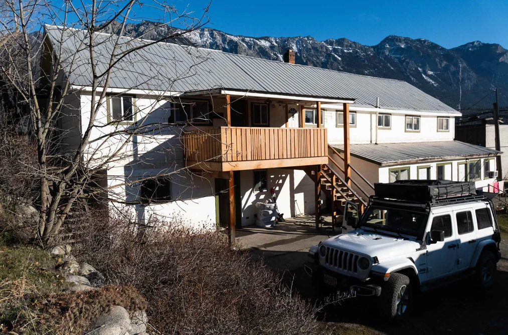 545 MAIN STREET, Pemberton BC V0K 1V0, Pemberton BC — Residential Income for Sale - Photo 7