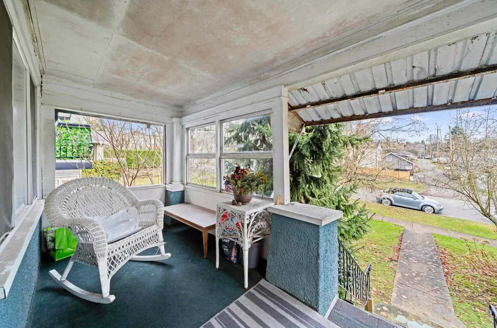 545 SKEENA STREET, Vancouver BC V5K 4P1, Vancouver BC — Residential for Sale - Photo 2