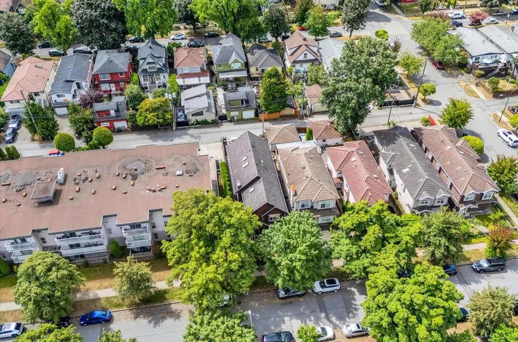 546 E 44TH STREET, Vancouver BC V5W 1W5, Vancouver BC — Residential for Sale — Photo 30 of 31