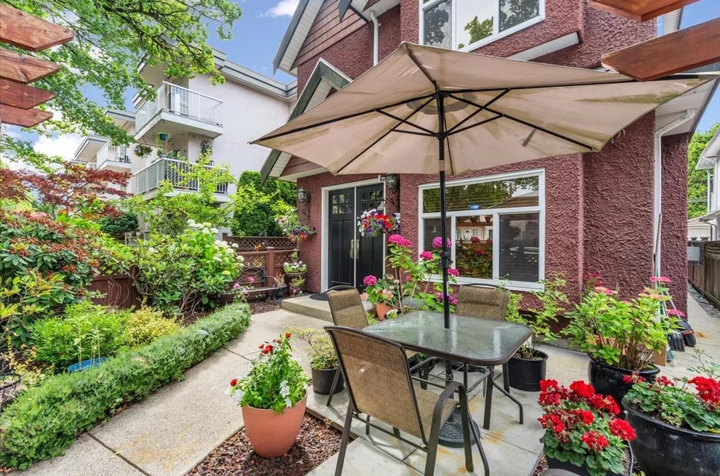 546 E 44TH STREET, Vancouver BC V5W 1W5, Vancouver BC — Residential for Sale — Photo 4 of 31
