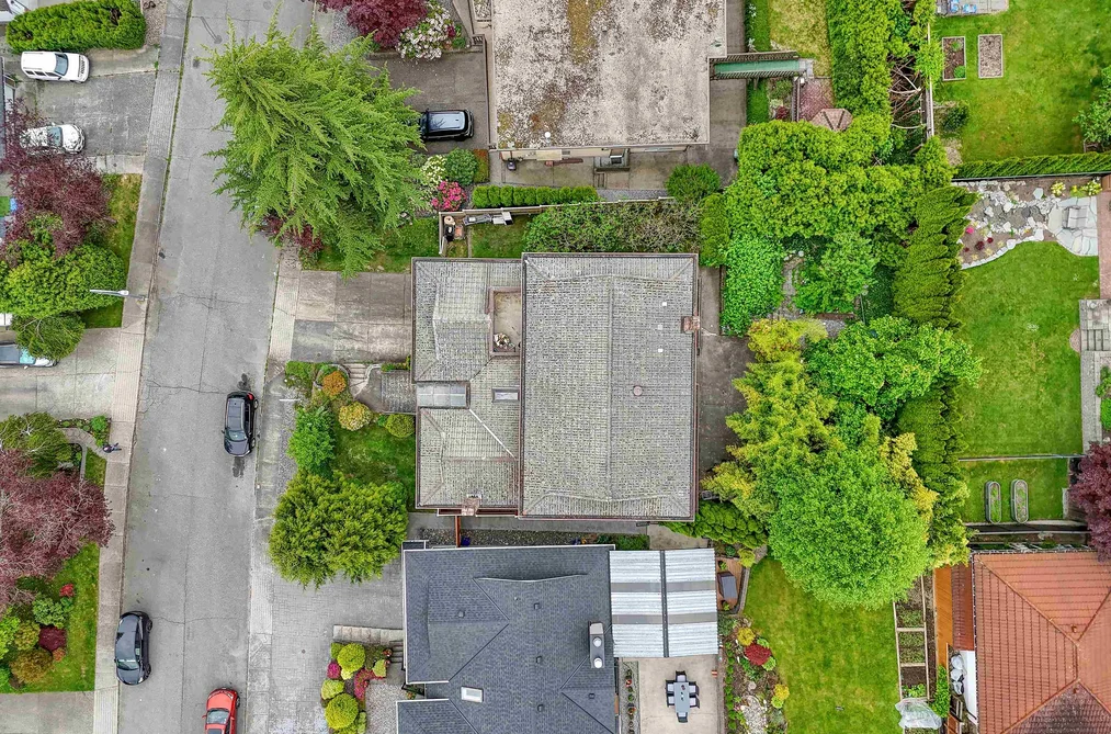 5460 BRAELAWN DRIVE, Burnaby BC V5B 4R7, Burnaby BC — Residential for Sale - Photo 2