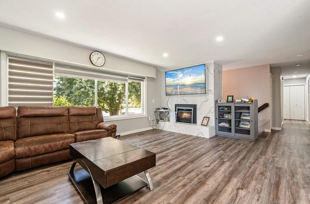 5460 INTERPROVINCIAL HIGHWAY, Abbotsford BC V3G 2P6, Abbotsford BC — Residential for Sale - Photo 6