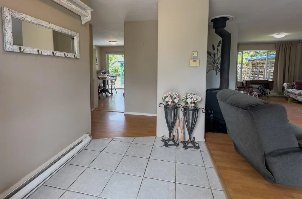 5461 CARNABY PLACE, Sechelt BC V0N 3A7, Sechelt BC — Residential for Sale — Photo 5 of 30