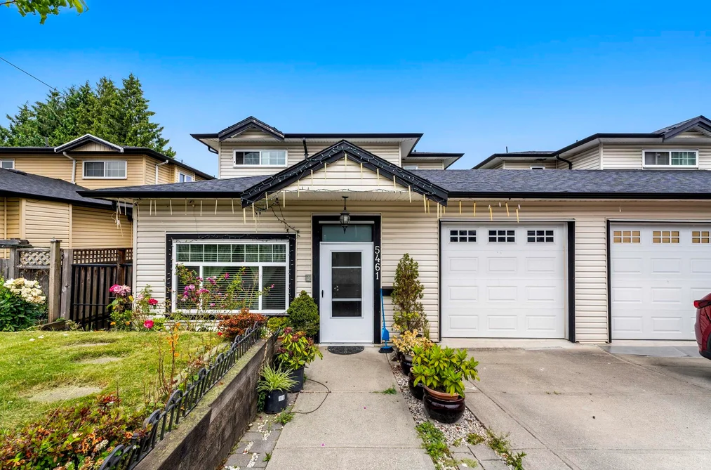 Half Duplex for sale at 5461 Manor Street Burnaby British Columbia - MLS: R3143134