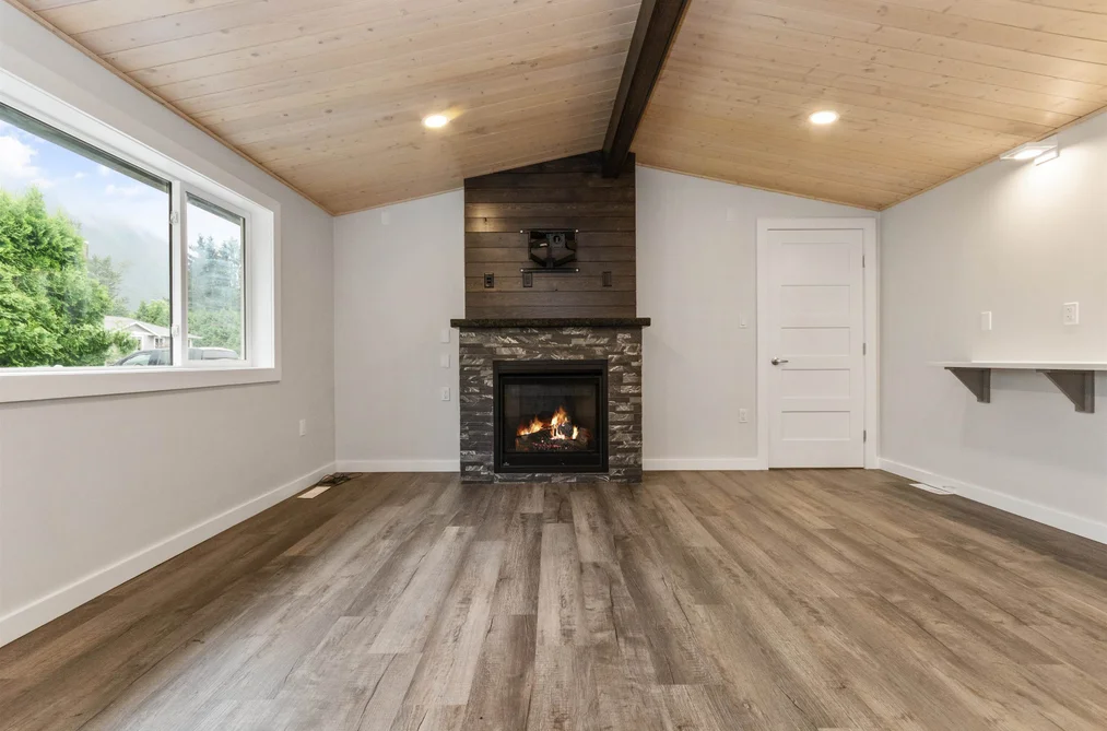 547 FORT STREET, Hope BC V0X 1L0, Hope BC — Residential for Sale - Photo 5