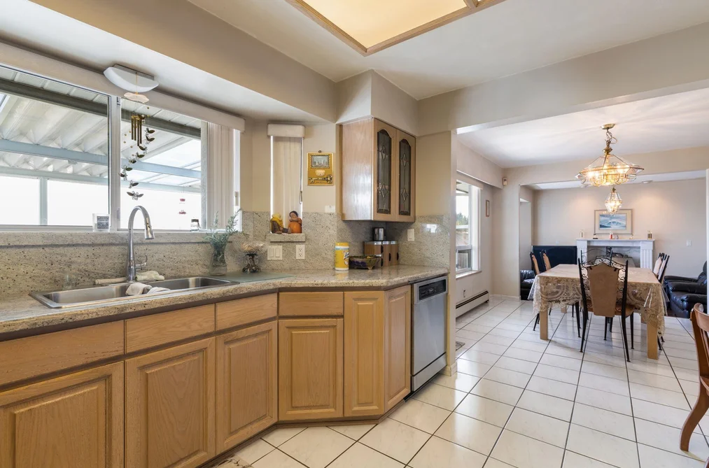 547 TEMPE CRESCENT, North Vancouver BC V7N 1E7, North Vancouver BC — Residential for Sale - Photo 6