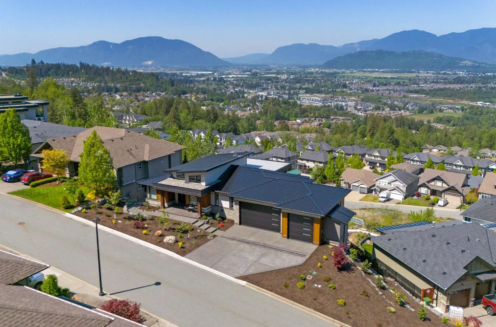 5487 MACLACHLAN PLACE, Chilliwack BC V2R 0P3, Chilliwack BC — Residential for Sale - Photo 2
