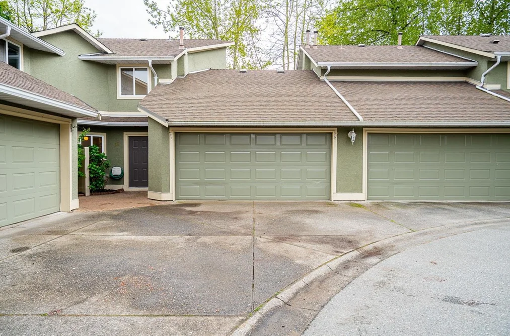 Townhouse for sale at 55 16061 85 Avenue Surrey British Columbia - MLS: R3116687