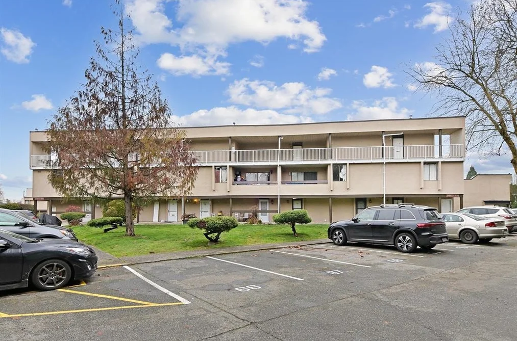 Condo for sale at 55 17708 60 Avenue Surrey British Columbia - MLS: R3167257