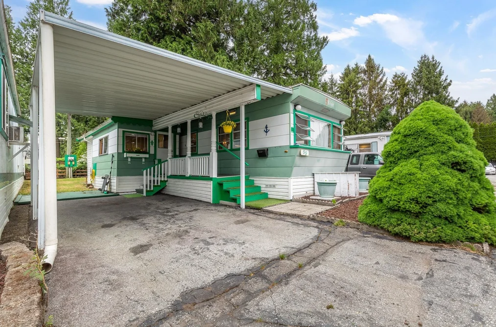Manufactured Home for sale at 55 21163 Lougheed Highway Maple Ridge British Columbia - MLS: R3120682