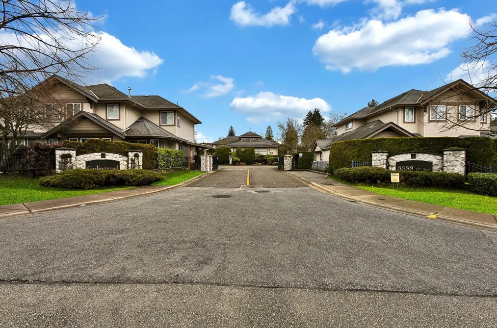 55 8888 151 STREET, Surrey BC V3R 0Z9, Surrey BC — Residential for Sale - Photo 3