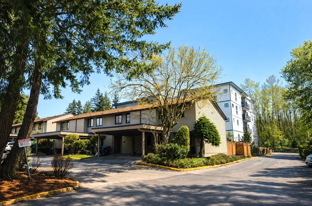 Condo for sale at 55 9955 140 Street Surrey British Columbia - MLS: R3156563