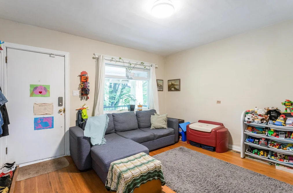 550 CASSIAR STREET, Vancouver BC V5K 4M9, Vancouver BC — Residential for Sale - Photo 2