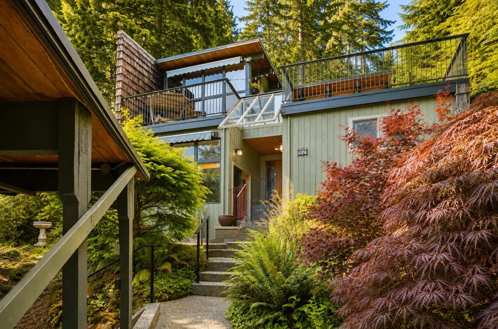 550 VENTURA CRESCENT, North Vancouver BC V7N 3G9, North Vancouver BC — Residential for Sale - Photo 2
