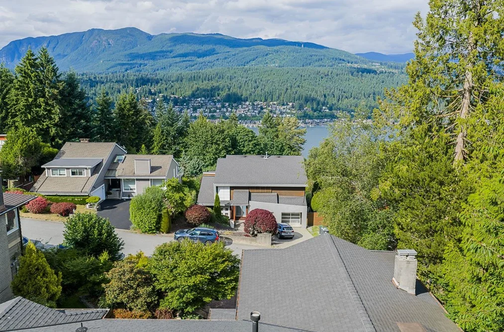 550 YALE ROAD, Port Moody, BC — Residential for Sale — Photo 35 of 39
