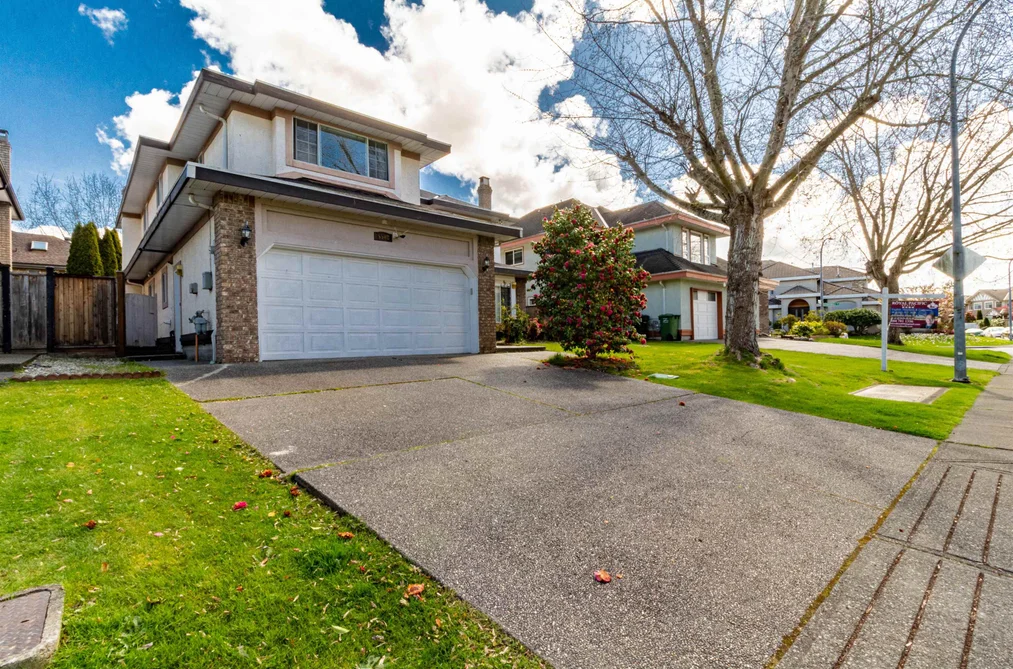 House for sale at 5508 Cornwall Drive Richmond British Columbia - MLS: R3109479