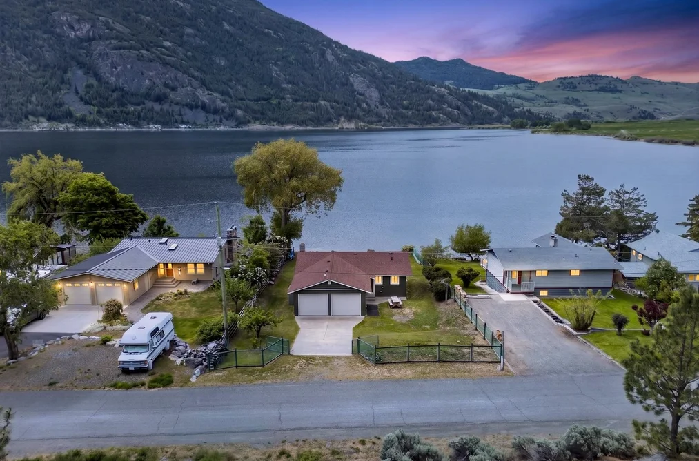 House for sale at 5508 Harmon Estates Road No City Value British Columbia - MLS: R3128655