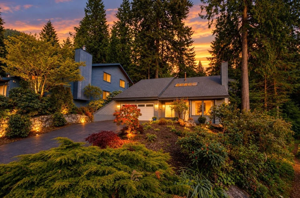 House for sale at 5520 Huckleberry Lane North Vancouver British Columbia - MLS: R3168392