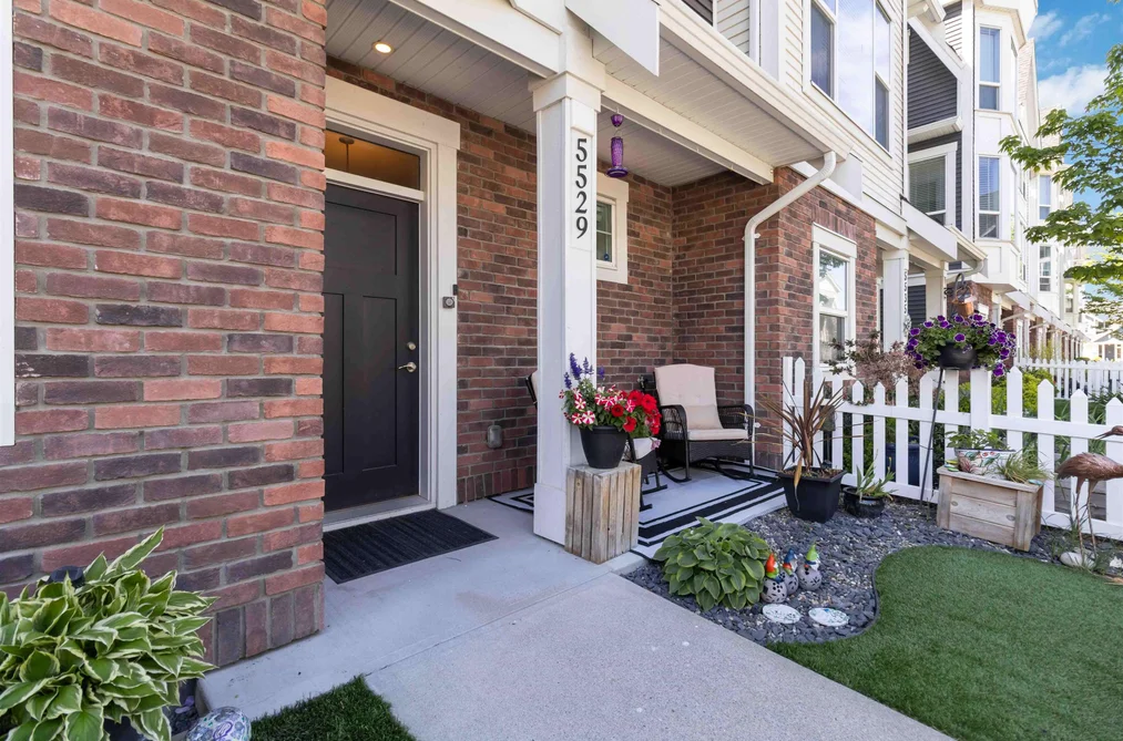5529 DRIFTWOOD STREET, Chilliwack BC V2R 6A3, Chilliwack BC — Residential for Sale - Photo 4