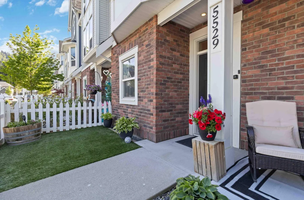 5529 DRIFTWOOD STREET, Chilliwack BC V2R 6A3, Chilliwack BC — Residential for Sale - Photo 5