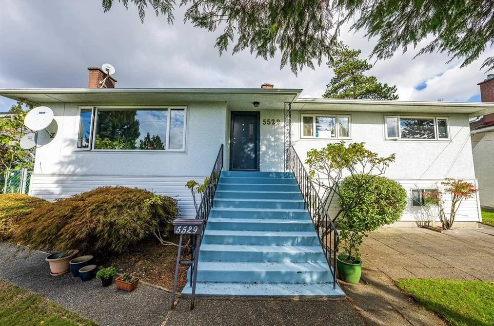 House for sale at 5529 Keith Street Burnaby British Columbia - MLS: R3111560