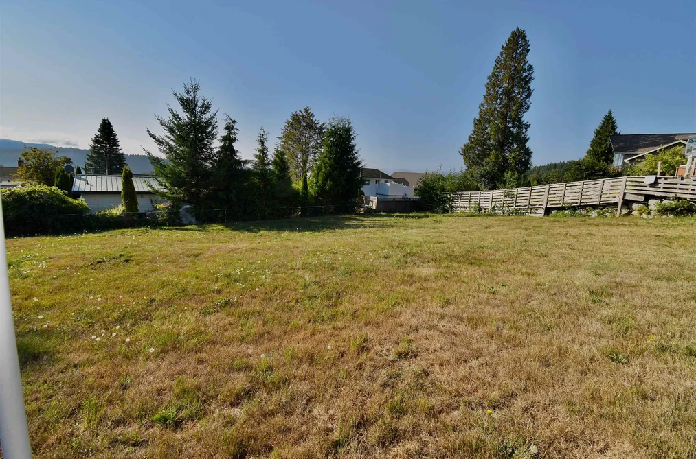 554 WILDWOOD CRESCENT, Gibsons BC V0N 1V9, Gibsons BC — Land for Sale - Photo 3