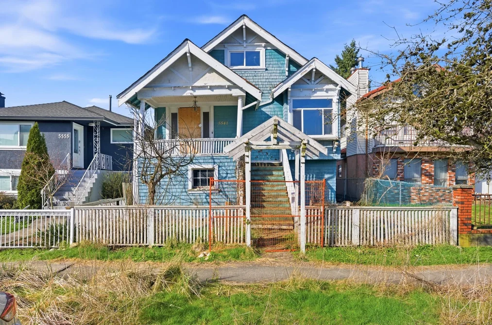 House for sale at 5541 Lanark Street Vancouver British Columbia - MLS: R3141888