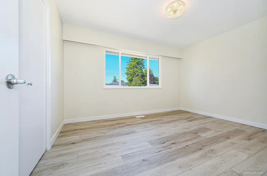 5546 MAPLE CRESCENT, Delta BC V4K 1G4, Delta BC — Residential for Sale - Photo 3