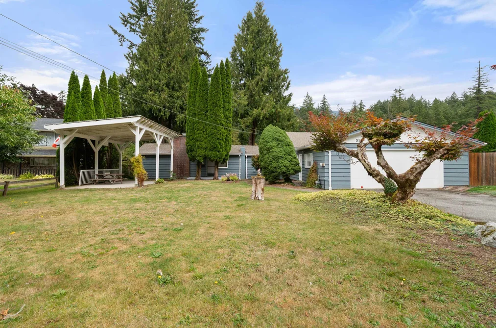 House for sale at 555 Glenaire Drive Hope British Columbia - MLS: R3166163