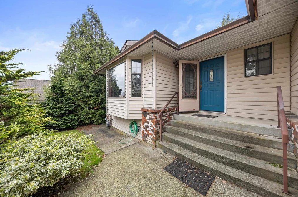 5553 181A STREET, Surrey BC V3S 7Z2, Surrey BC — Residential for Sale - Photo 3