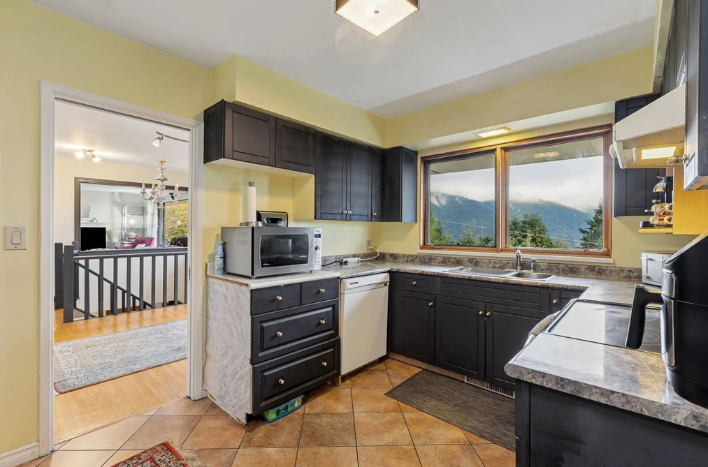 556 BALLANTREE ROAD, West Vancouver BC V7S 1W3, West Vancouver BC — Residential for Sale - Photo 7