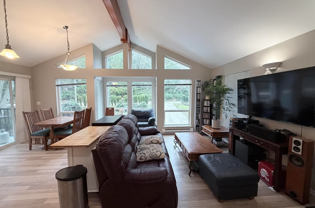 5565 RILEY ROAD, Halfmoon Bay BC V7Z 1B6, Halfmoon Bay BC — Residential for Sale - Photo 4
