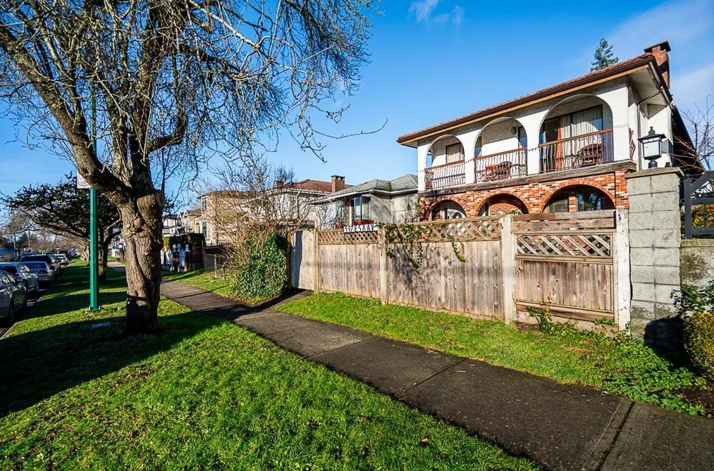 557 E 58TH AVENUE, Vancouver BC V5X 1W1, Vancouver BC — Residential for Sale - Photo 2