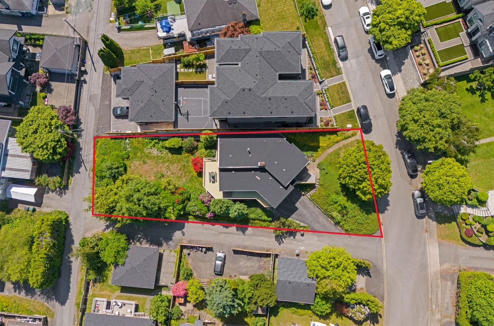 5578 OAKGLEN DRIVE, Burnaby BC V5H 3M5, Burnaby BC — Residential for Sale - Photo 2