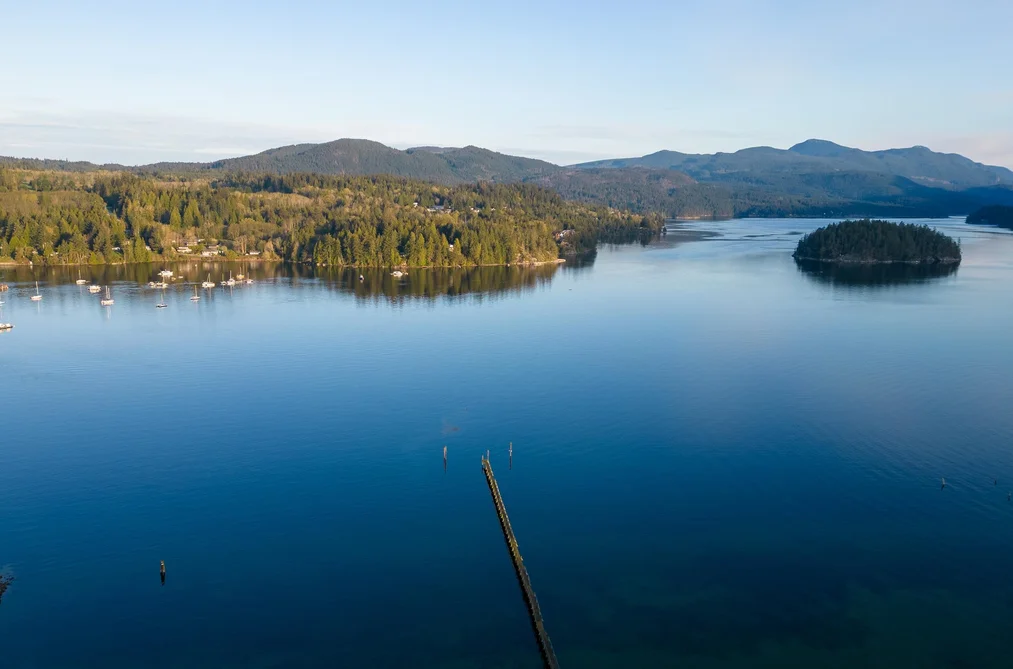5591 DELTA ROAD, Sechelt BC V7Z 0G1, Sechelt BC — Residential for Sale - Photo 2