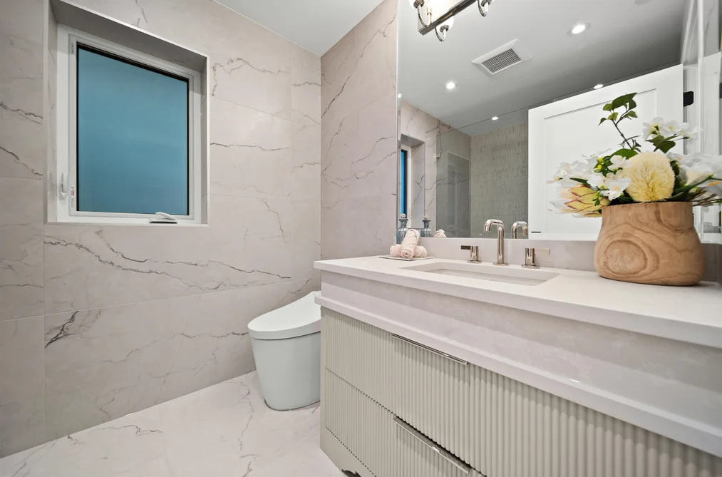 5595 Mackenzie Street, Vancouver, BC - House for Sale - Photo 17 of 40 5595 Mackenzie Street, Vancouver, BC - House for Sale - Photo 17 of 40