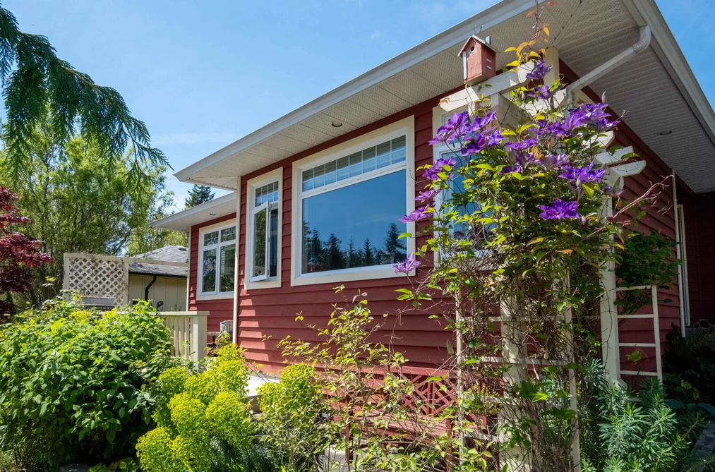 5599 MEDUSA PLACE, Sechelt BC V7Z 0V1, Sechelt BC — Residential for Sale - Photo 2